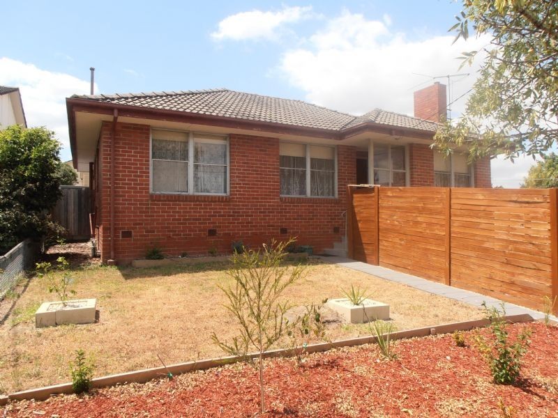 42 Waratah Drive, Doveton VIC 3177