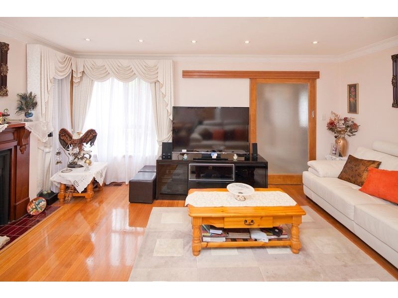 231 Gladstone Road, Dandenong North VIC 3175