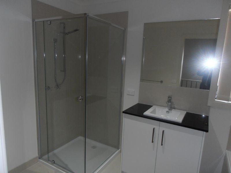 6/2-4 Edinburgh Drive, Beaconsfield VIC 3807