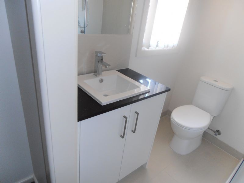 6/2-4 Edinburgh Drive, Beaconsfield VIC 3807