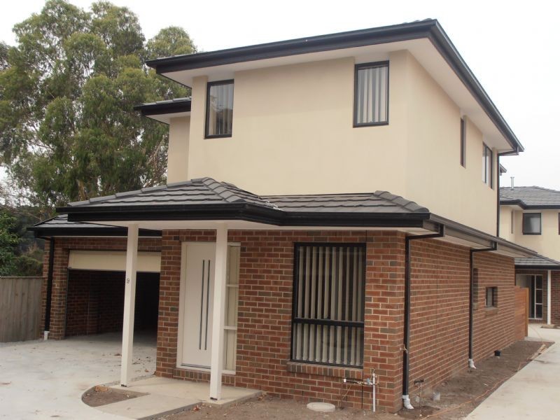 9/2-4 Edinburgh Drive, Beaconsfield VIC 3807