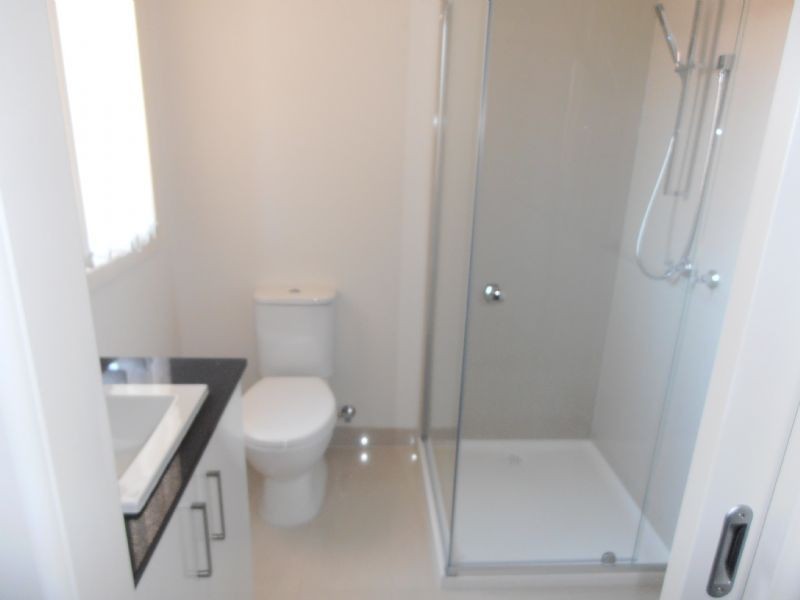 9/2-4 Edinburgh Drive, Beaconsfield VIC 3807