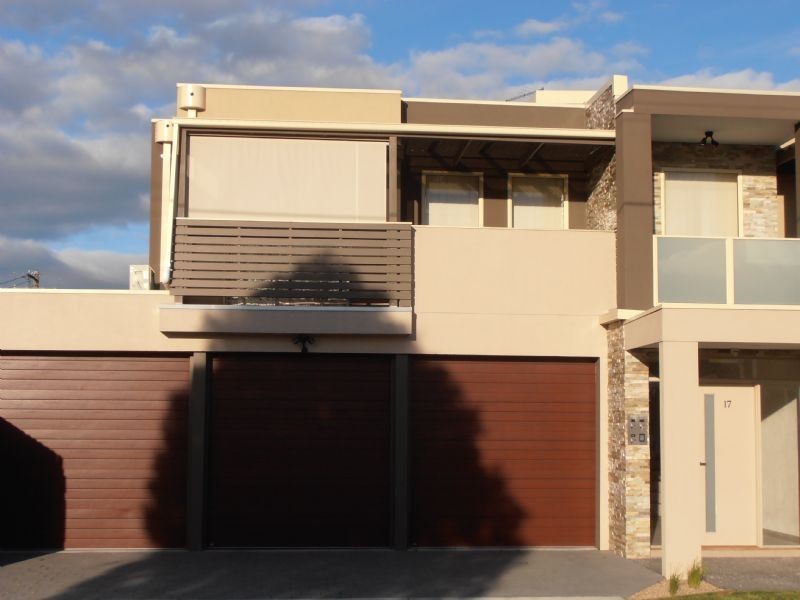 2/17 Stanley Street, Dandenong VIC 3175