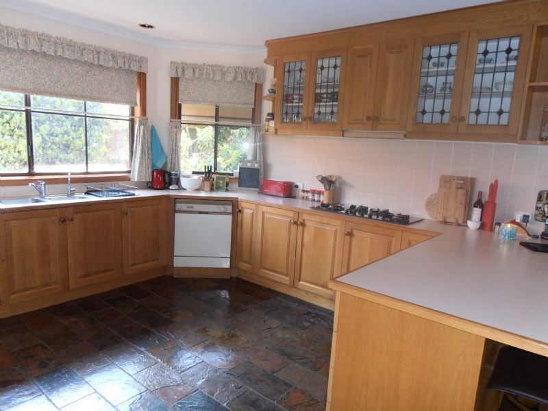 1/61-63 Gunns Road, Hallam VIC 3803