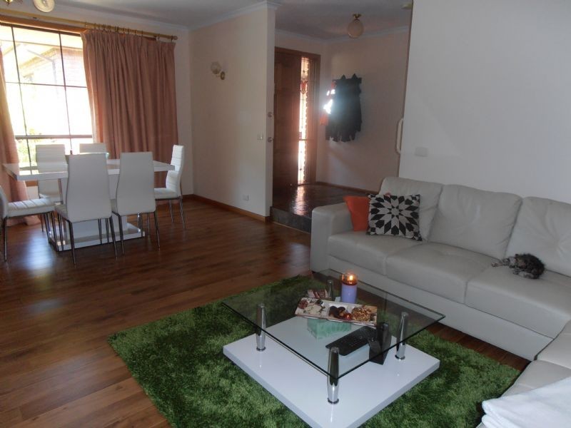 1/61-63 Gunns Road, Hallam VIC 3803