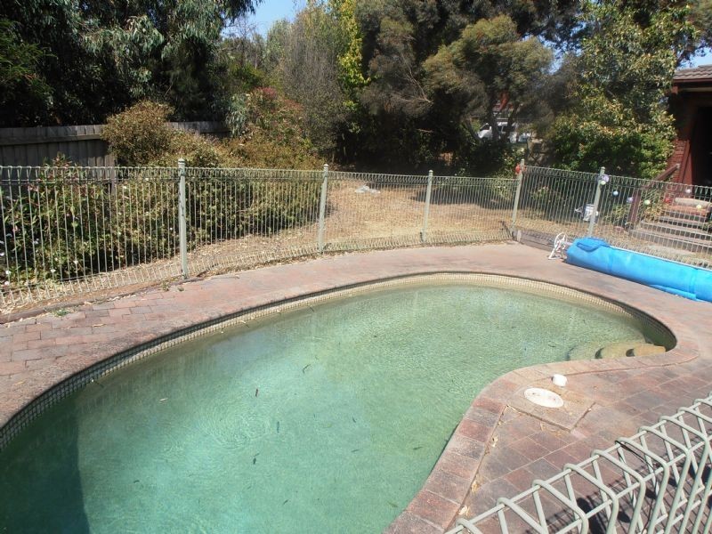 1/61-63 Gunns Road, Hallam VIC 3803