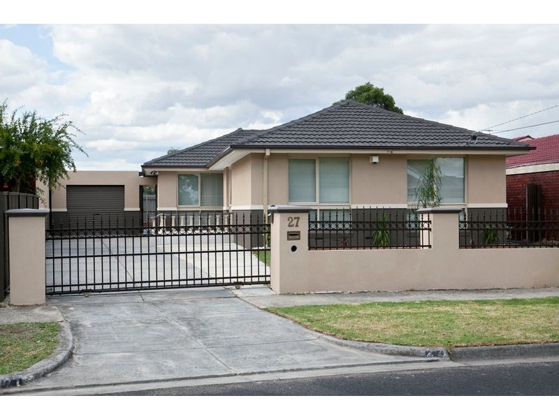 27 Gerard Street, Dandenong VIC 3175