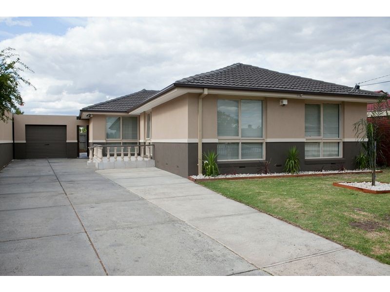 27 Gerard Street, Dandenong VIC 3175