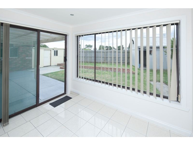 27 Gerard Street, Dandenong VIC 3175