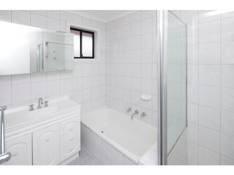 27 Gerard Street, Dandenong VIC 3175