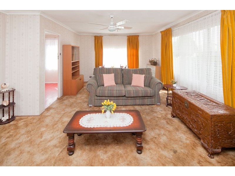 13 Scarlet Drive, Doveton VIC 3177