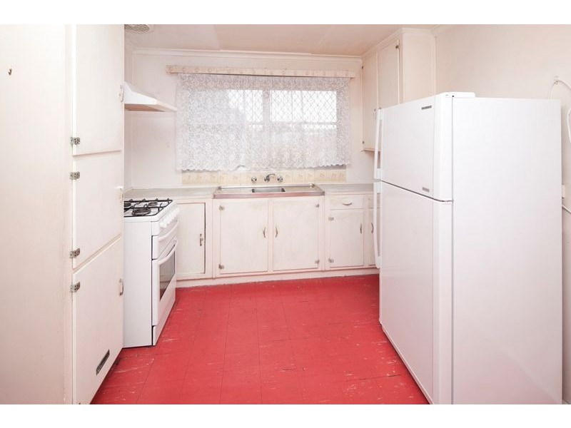 13 Scarlet Drive, Doveton VIC 3177