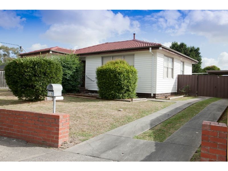 13 Scarlet Drive, Doveton VIC 3177