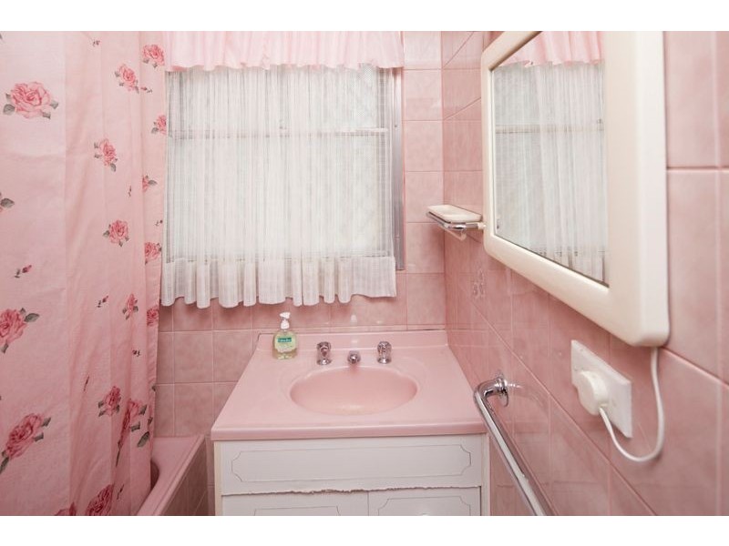 13 Scarlet Drive, Doveton VIC 3177