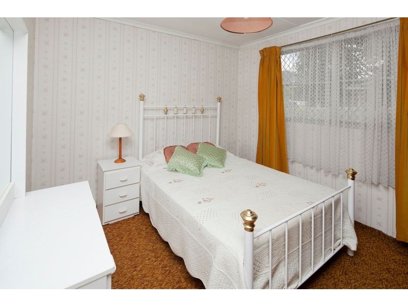 13 Scarlet Drive, Doveton VIC 3177