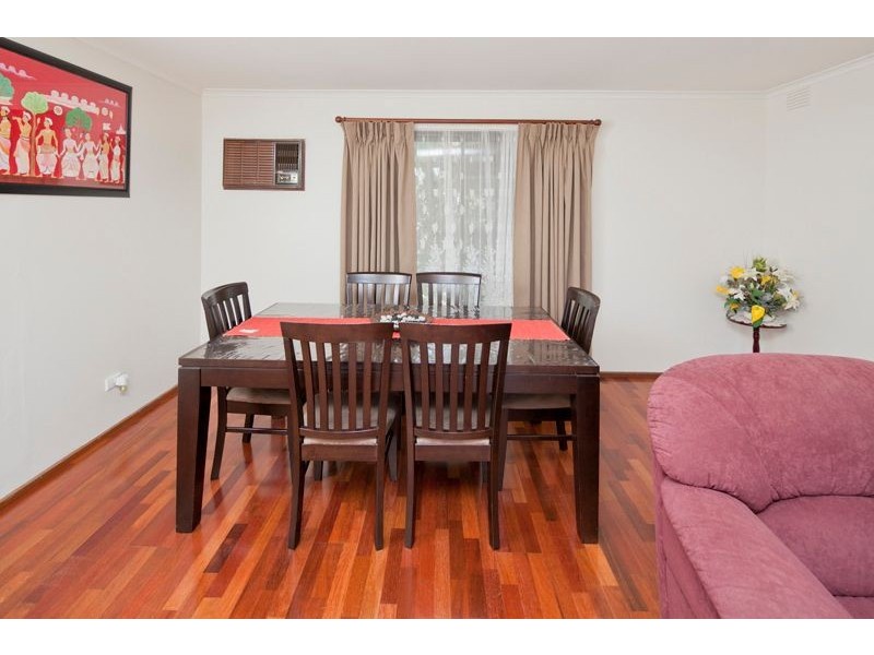 48 Gleneagles Drive, Endeavour Hills VIC 3802