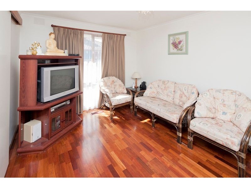 48 Gleneagles Drive, Endeavour Hills VIC 3802