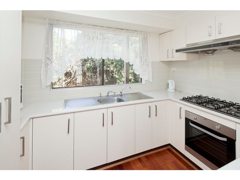 48 Gleneagles Drive, Endeavour Hills VIC 3802