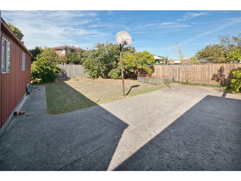 48 Gleneagles Drive, Endeavour Hills VIC 3802