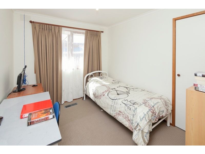 48 Gleneagles Drive, Endeavour Hills VIC 3802