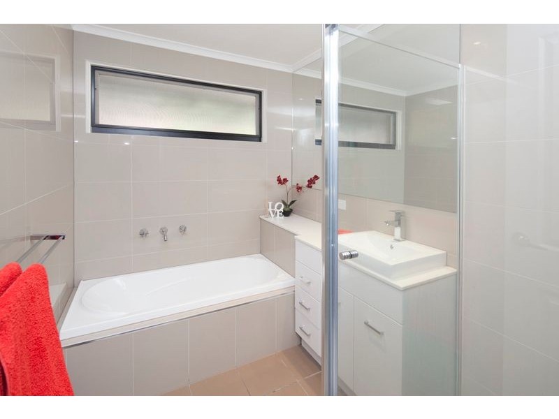 98 Loch Road, Dandenong North VIC 3175