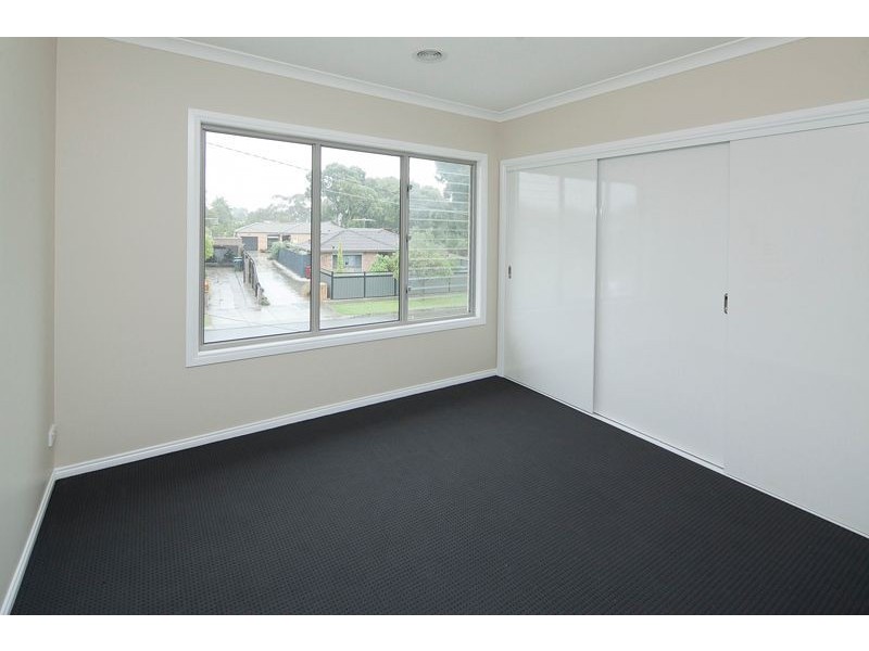 1 & 2/16 Butler Street, Eumemmerring VIC 3177