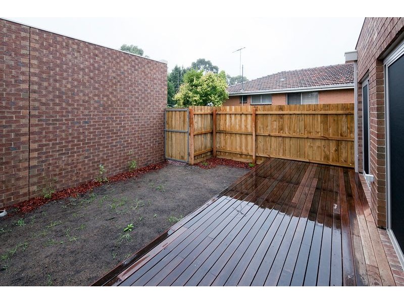 1 & 2/16 Butler Street, Eumemmerring VIC 3177