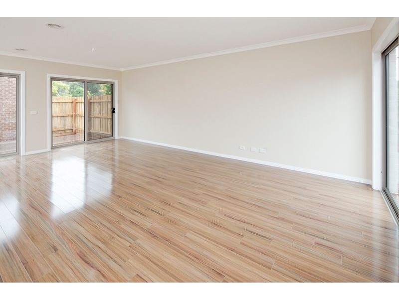 1/16 Butler Street, Eumemmerring VIC 3177