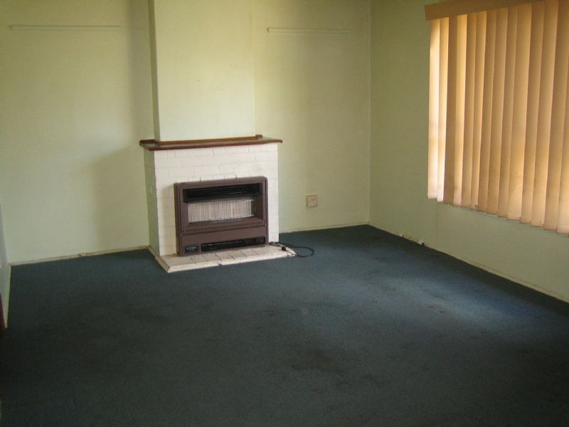 9 & 11 Tristania Street, Doveton VIC 3177
