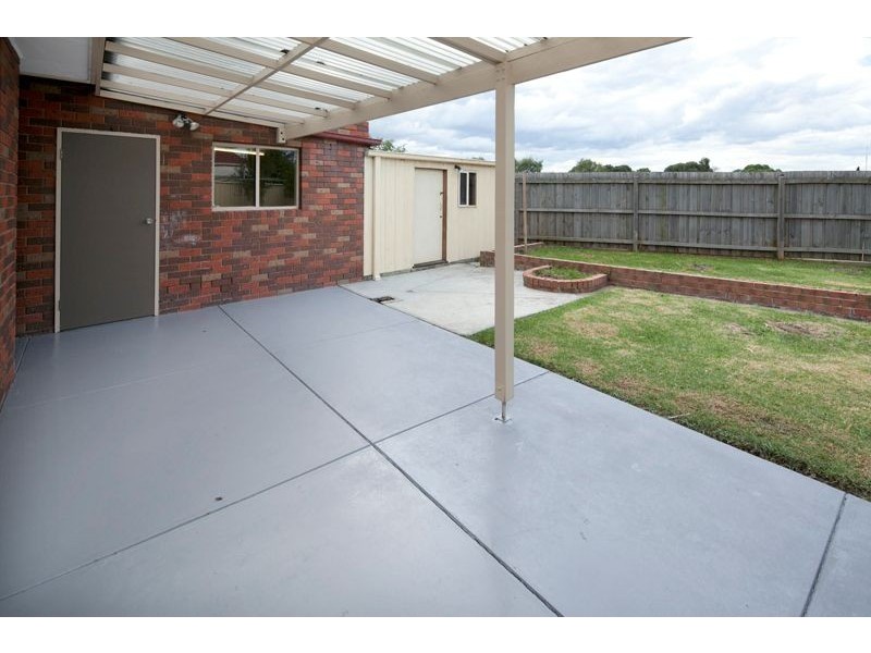 27 Gerard Street, Dandenong VIC 3175