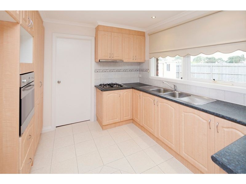 27 Gerard Street, Dandenong VIC 3175