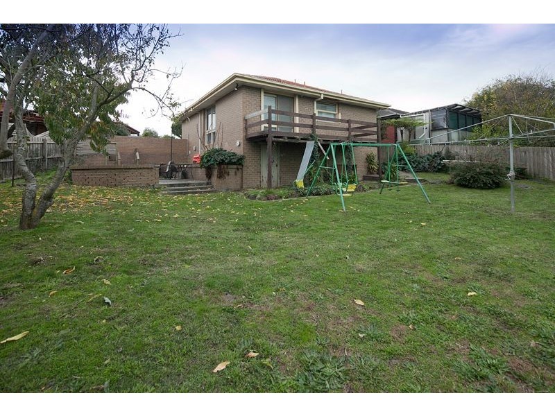 5 Garfield Court, Dandenong North VIC 3175