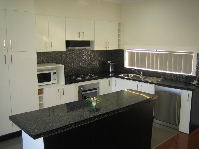 2/3 Privet Court, Doveton VIC 3177