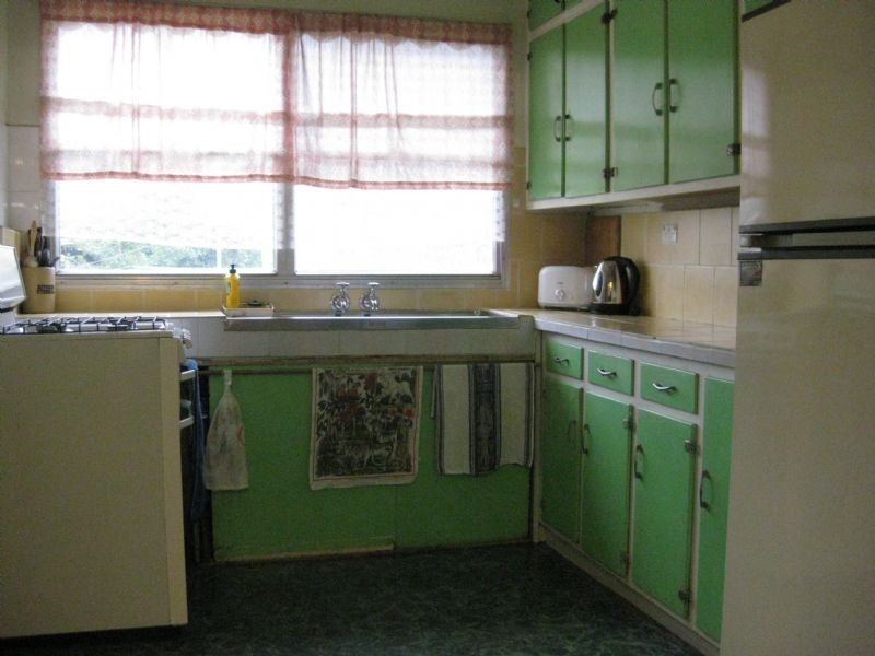 12 Peach Court, Doveton VIC 3177