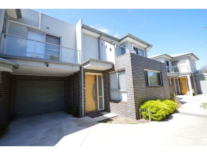 2/23 Barron Court, Dandenong North VIC 3175