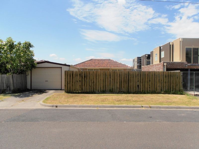 18 Bulong Street, Dandenong VIC 3175