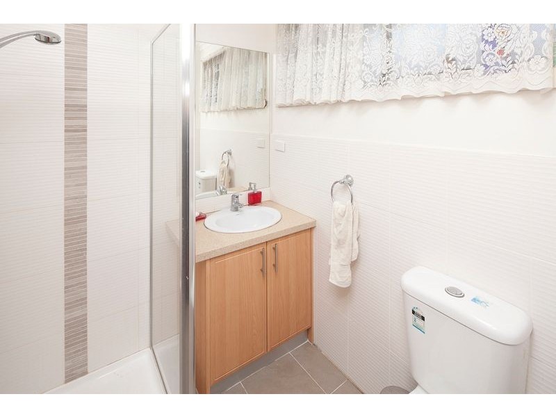 2 Regnans Avenue, Endeavour Hills VIC 3802