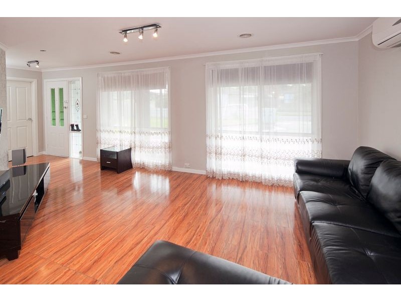 29 Floriana Avenue, Doveton VIC 3177