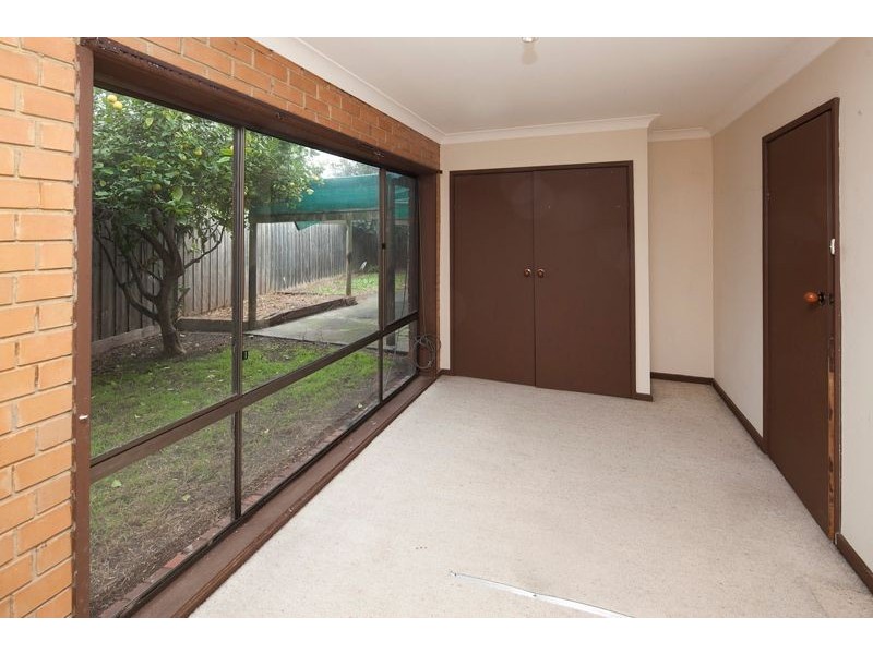 2/7 Jenner Court, Hampton Park VIC 3976