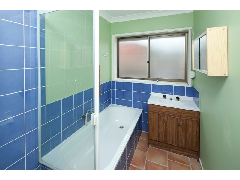 2/7 Jenner Court, Hampton Park VIC 3976