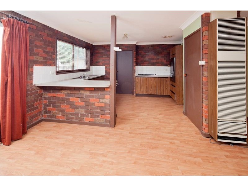 2/7 Jenner Court, Hampton Park VIC 3976