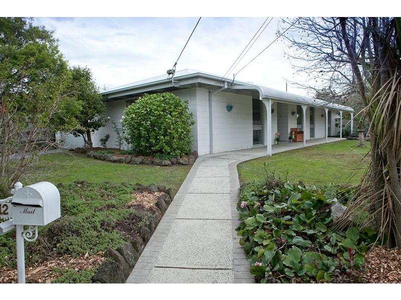 12 Howe Avenue, Dandenong North VIC 3175