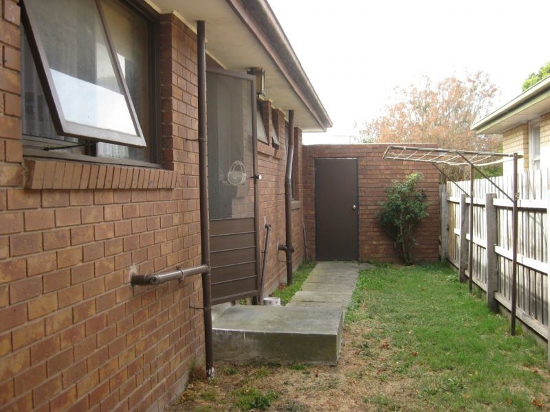 1/15 James Street, Dandenong VIC 3175