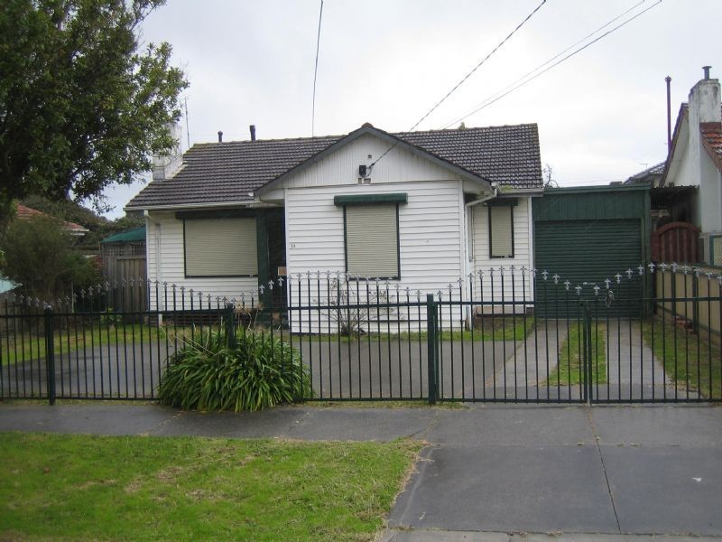 14 Hughes Crescent, Dandenong North VIC 3175