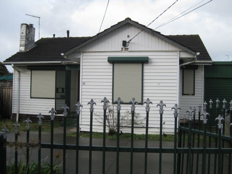 14 Hughes Crescent, Dandenong North VIC 3175