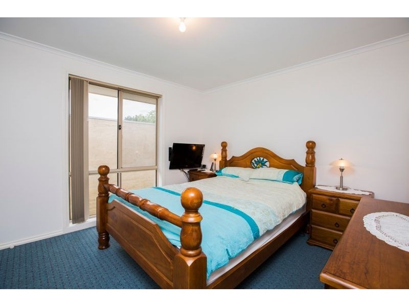2/12 Tamarisk Road, Narre Warren VIC 3805