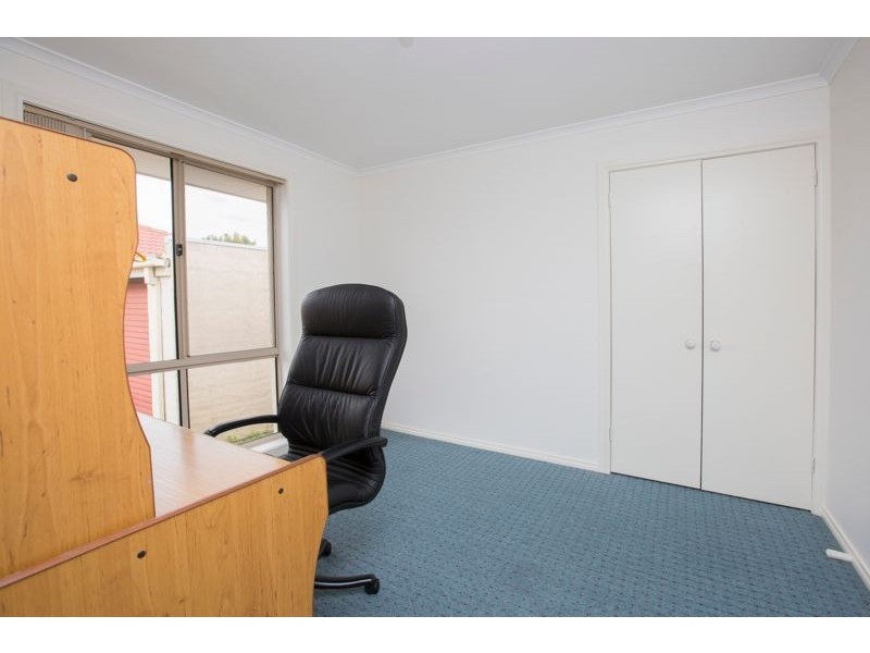 2/12 Tamarisk Road, Narre Warren VIC 3805
