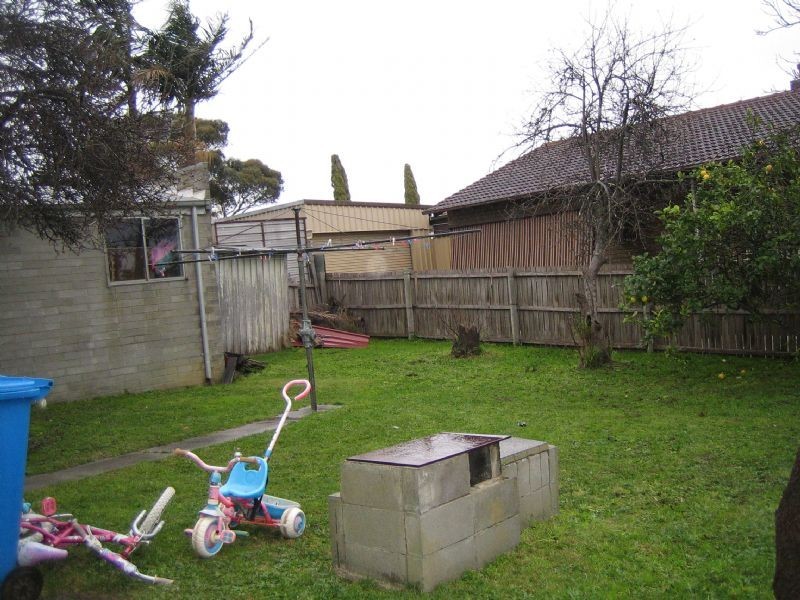 83 Tristania Street, Doveton VIC 3177