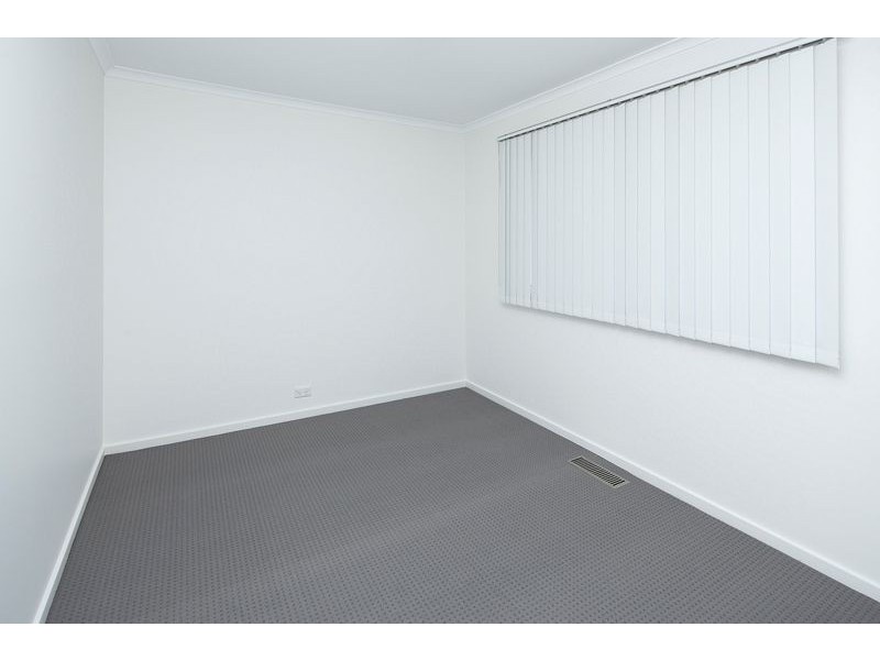 1/22 Rossiter Avenue, Endeavour Hills VIC 3802