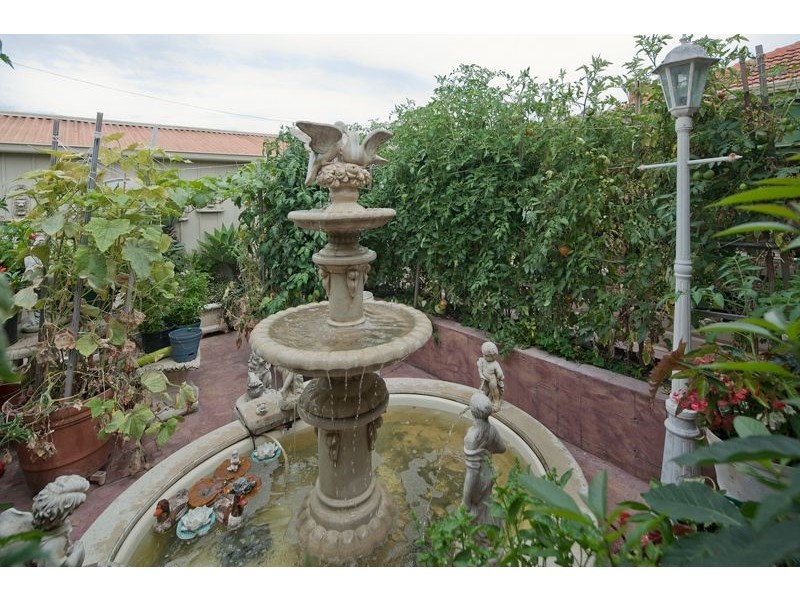 231 Gladstone Road, Dandenong North VIC 3175